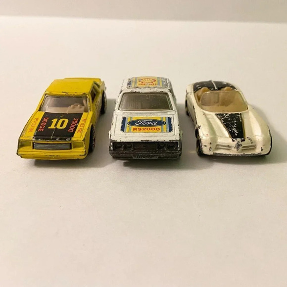 Vintage Hot Wheels Mirada Stocker Dodge and Matchbox Ford Escort Diecast Cars - Picture 12 of 12